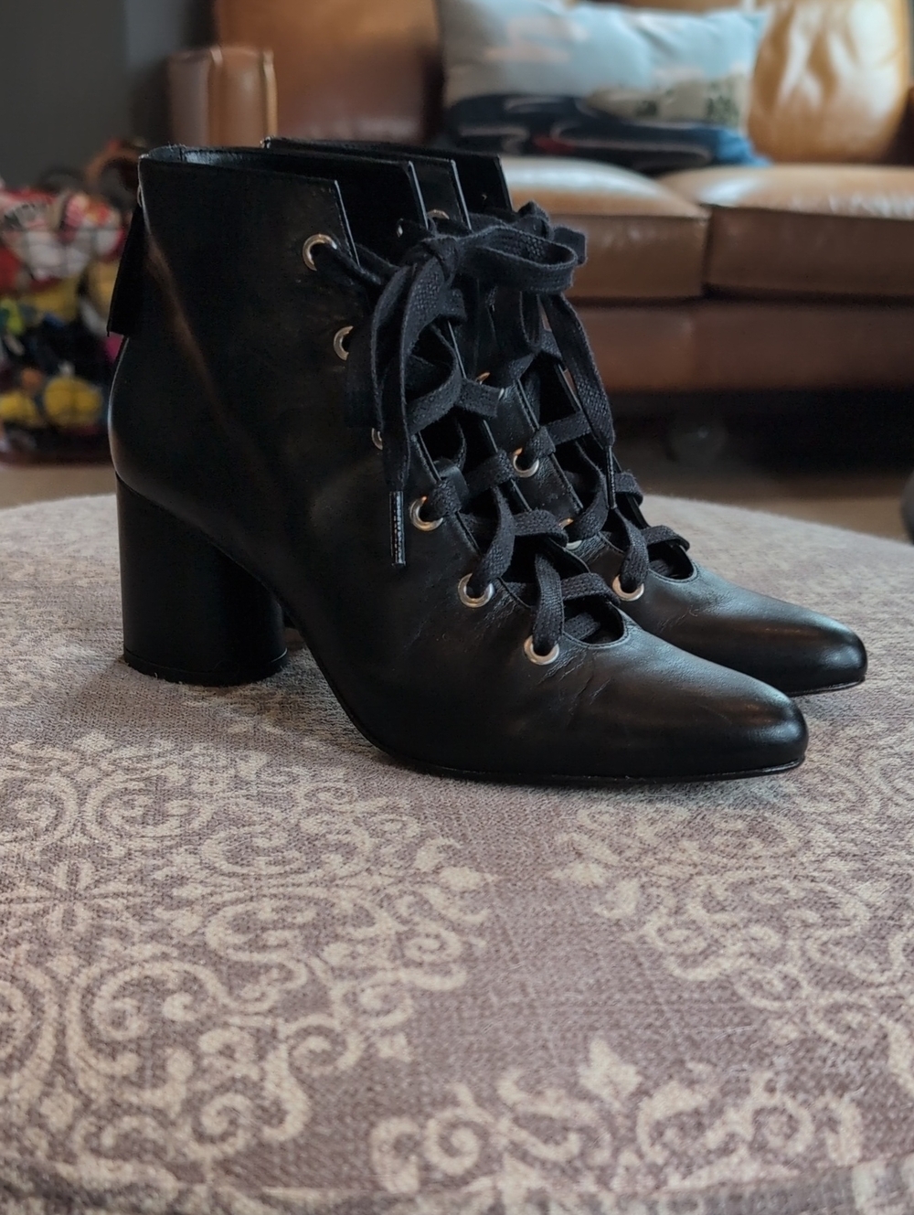 Freda Salvador Flex Black Lace-Up Leather Ankle Boots 7